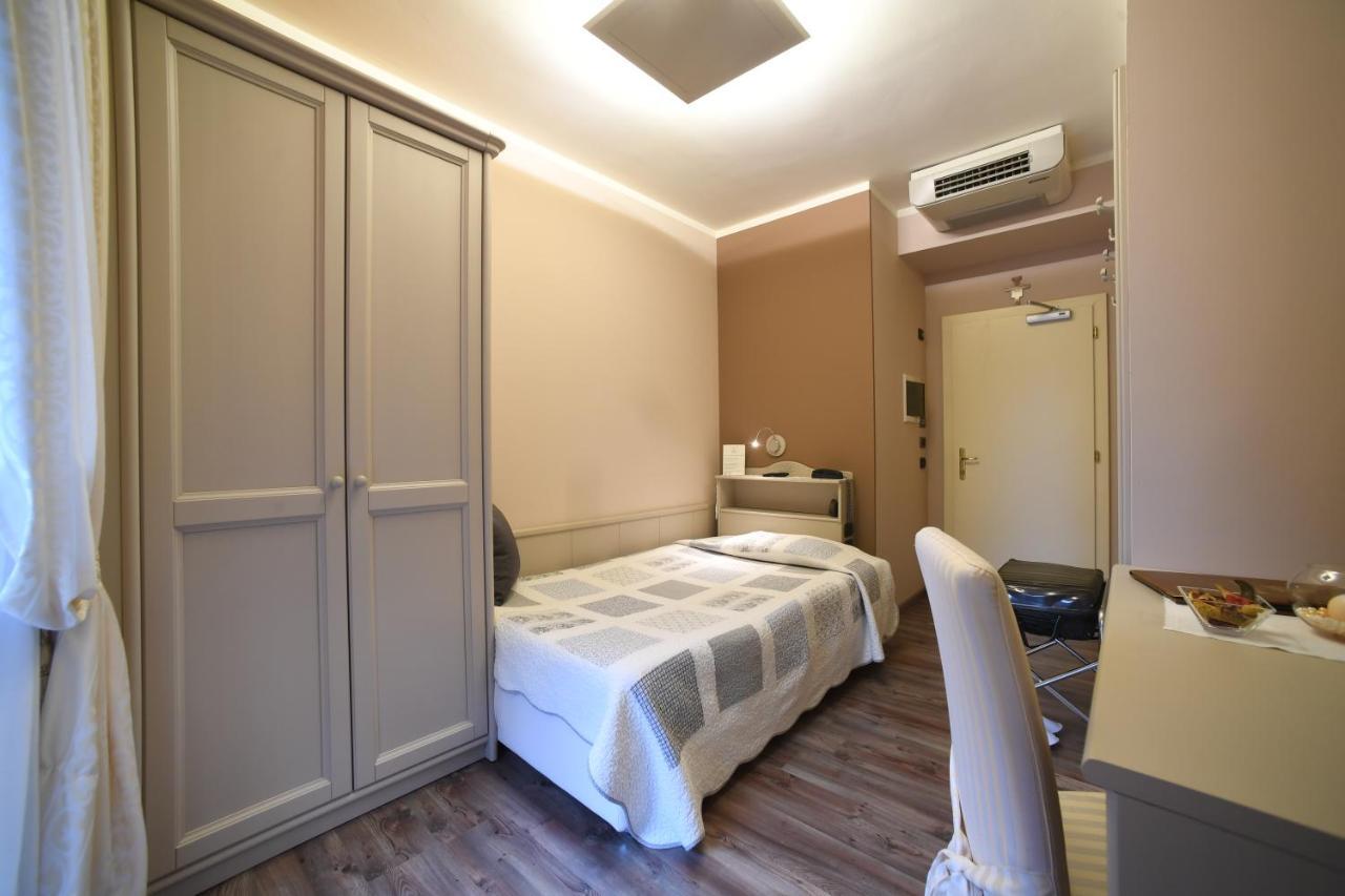 Hotel Lilla' Terlago Εξωτερικό φωτογραφία