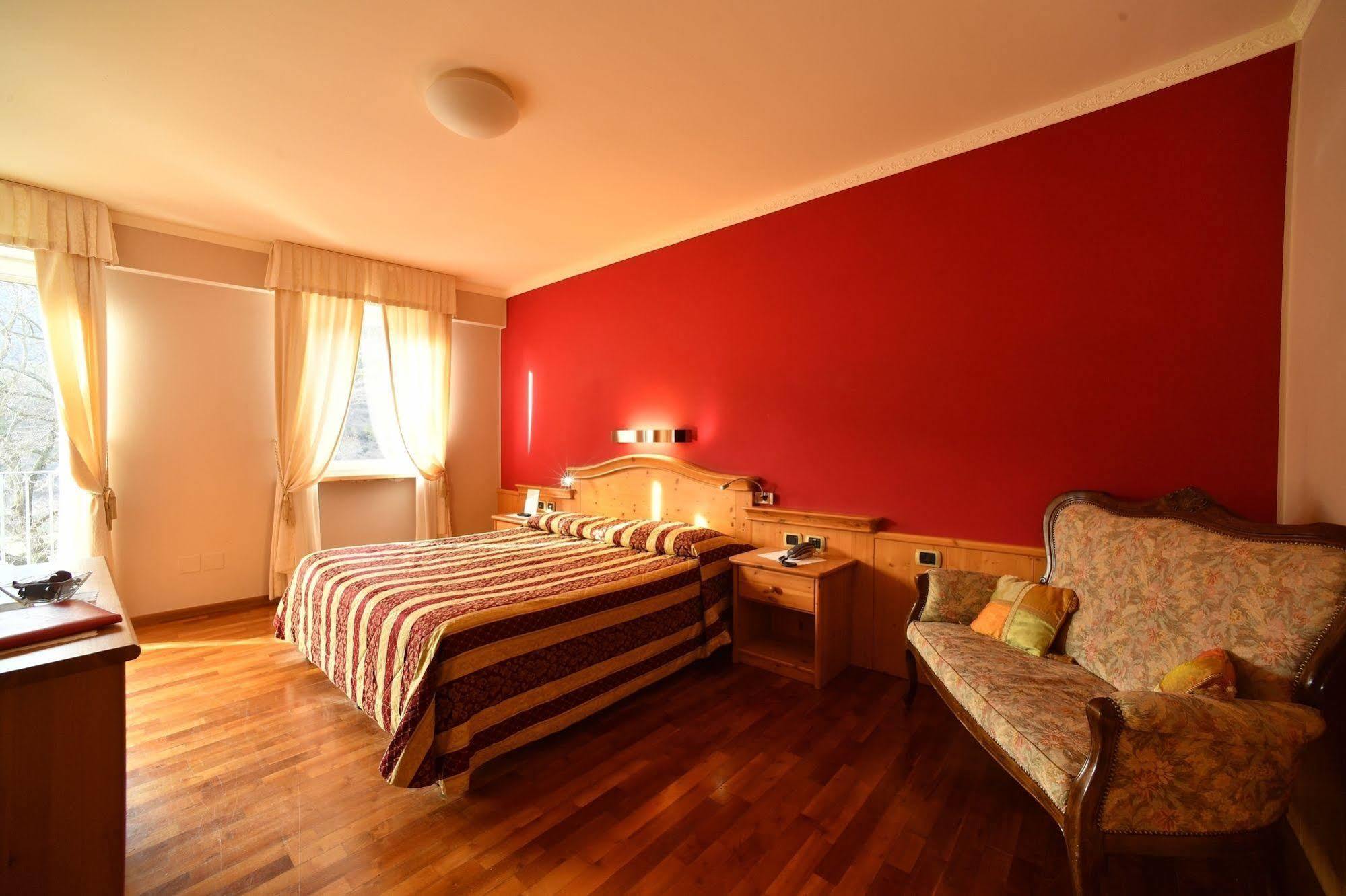 Hotel Lilla' Terlago Εξωτερικό φωτογραφία