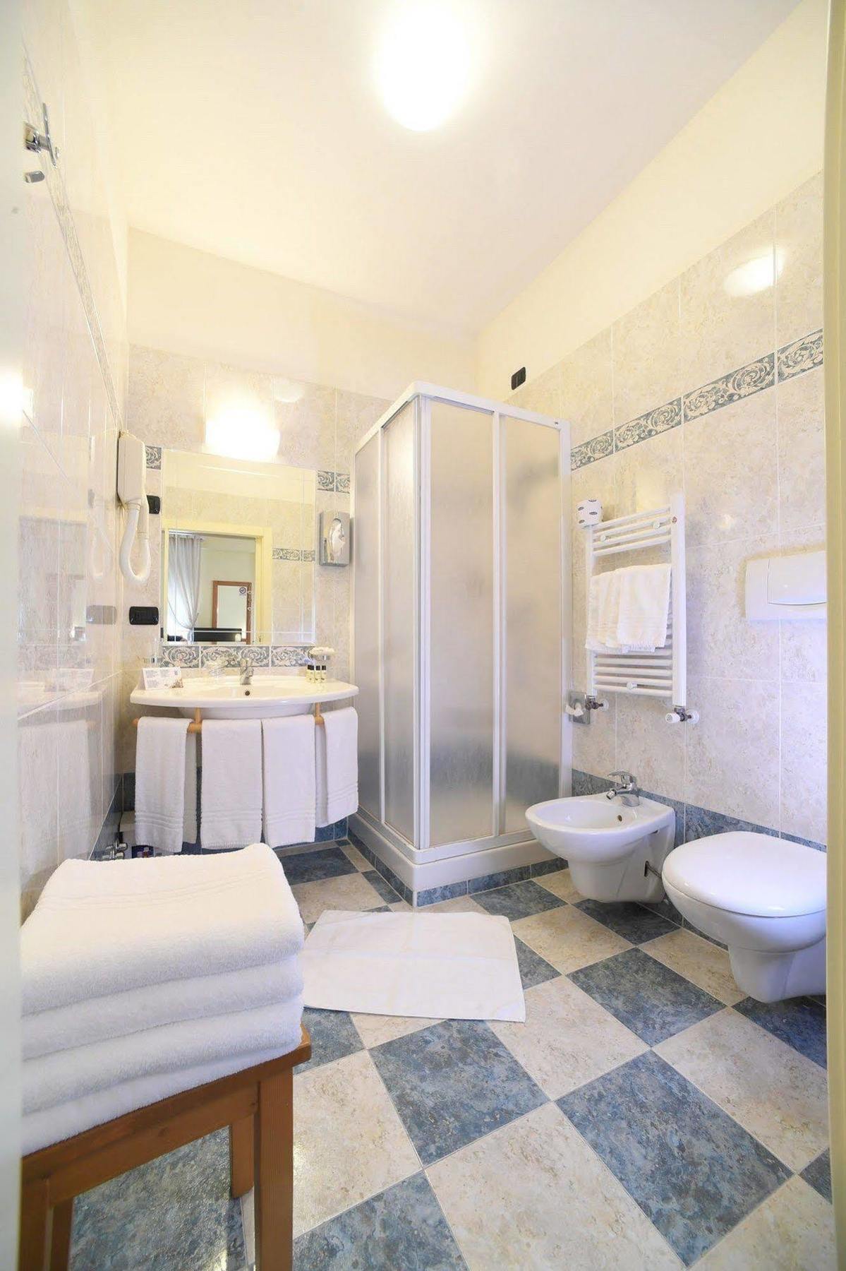 Hotel Lilla' Terlago Εξωτερικό φωτογραφία