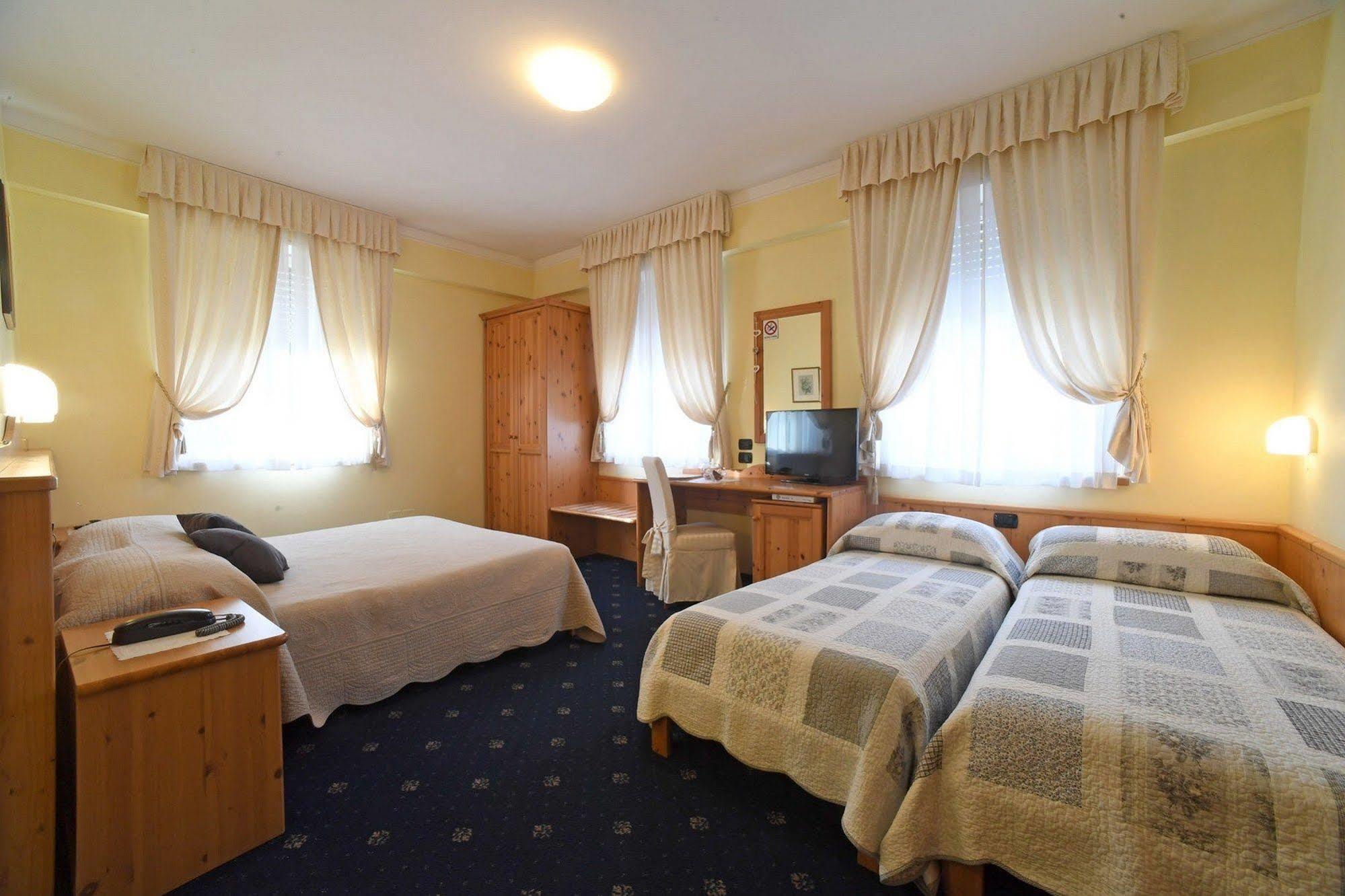 Hotel Lilla' Terlago Εξωτερικό φωτογραφία